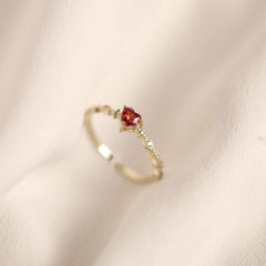 Cincin Wanita Zircon Merah Hati Model Jepang Elegan