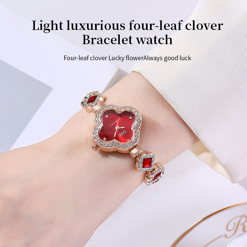 Jam Tangan Wanita Tali Rantai – Clover Quartz Bunga, Model Analog Elegan & Stylish 我的商店