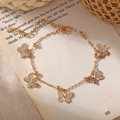 Gelang Liontin Kupu-Kupu Wanita – Desain Simple & Elegan | Model Hollow Butterfly untuk Gaya Pantai & Sehari-hari