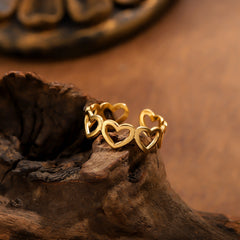 Cincin Wanita Titanium Steel Motif Hati – Desain Hollow, Adjustable & Tren