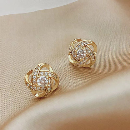 Anting Wanita Stud Spiral Desain Unik Elegan 2025 perhiasandirect