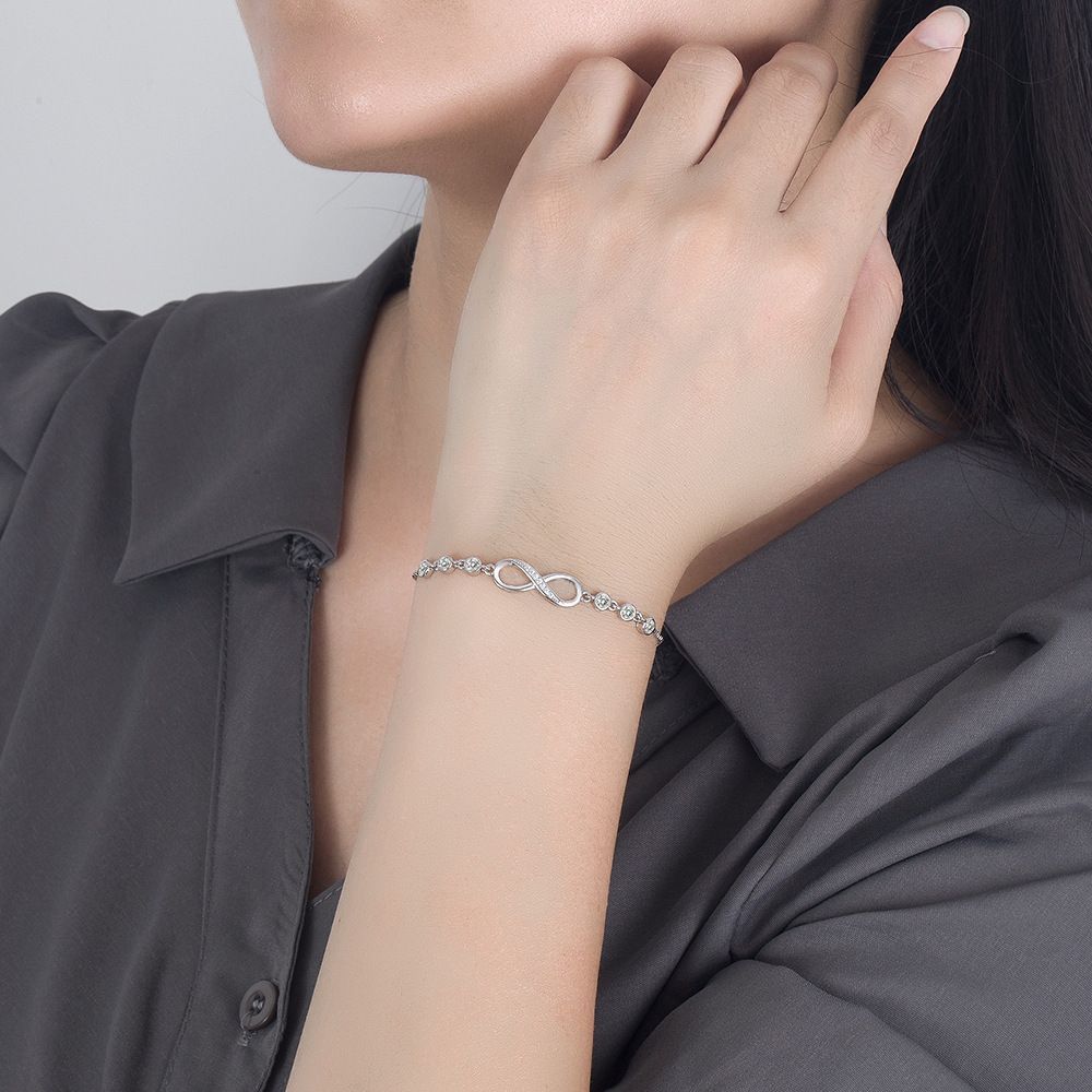 Gelang Wanita Simbol Cinta Tak Terbatas – Desain Unik dengan Zircon Berkilau perhiasandirect