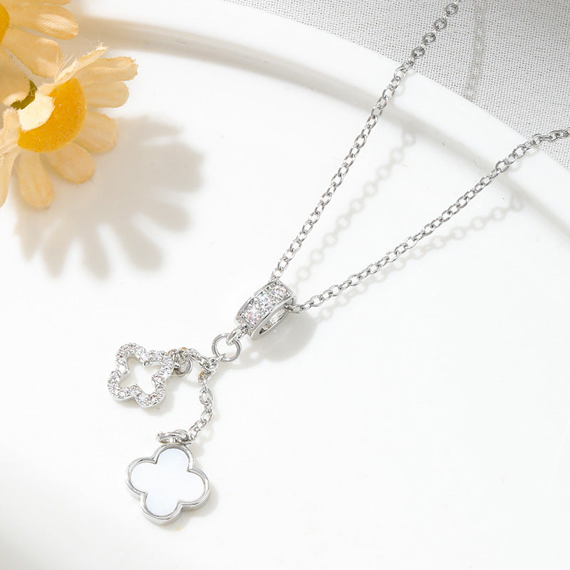 Kalung Wanita Stainless steel Baja Four-Leaf Clover – Desain Elegan dengan Rumbai, Gaya Minimalis & Modis perhiasandirect