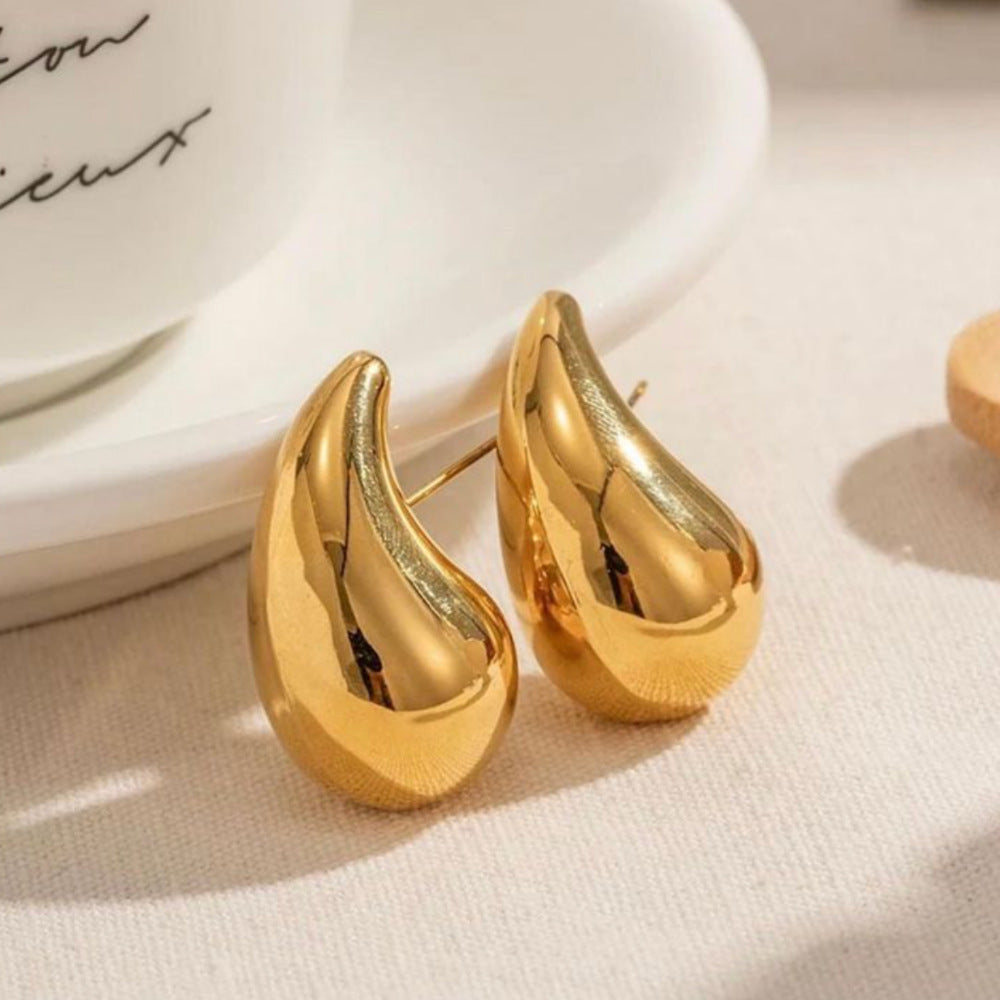 Anting Stud Tetes Air Emas Berongga – Stainless Steel Premium Elegan