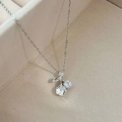 Kalung Cherry Wanita Elegan – Rantai Silver Titanium | Anti Karat & Tahan Lama | Gaya Simpel Aesthetic perhiasandirect