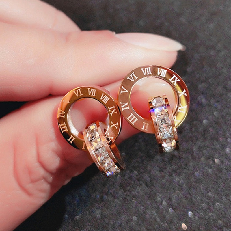 Anting Zirconia Roman Pembawa Keberuntungan - Emas Hypoallergenic Stainless Steel untuk Wanita - 我的商店