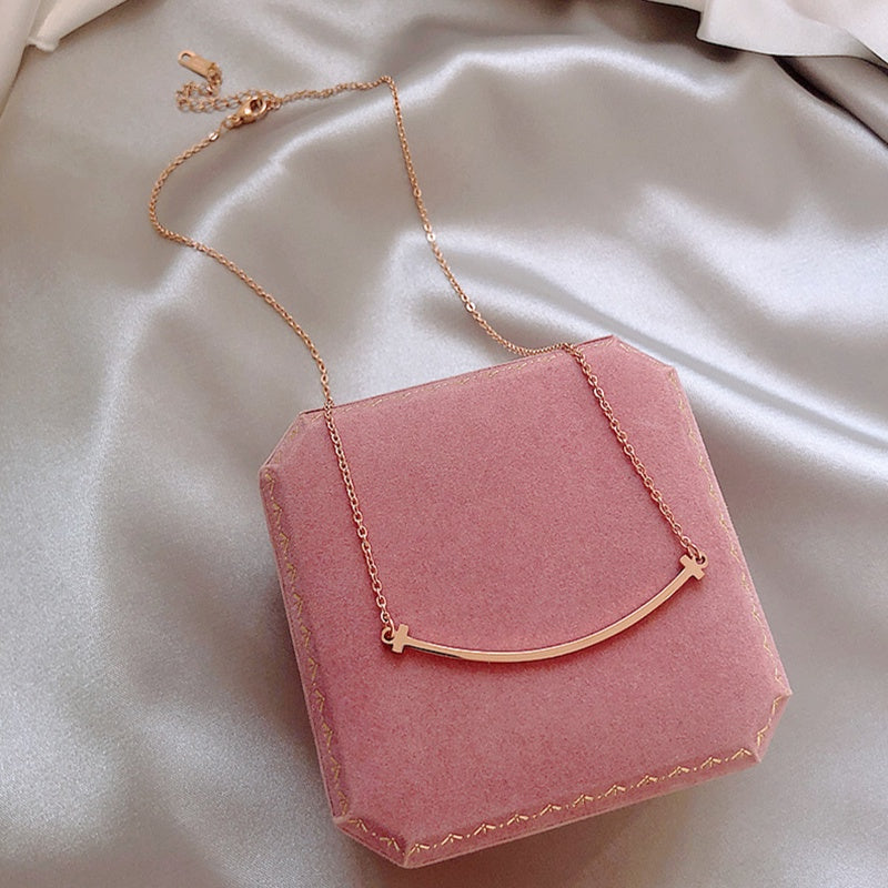 Kalung Senyum Emas Rose 18K - Rantai Klavikula Minimalis & Anti Karat untuk Wanita - 我的商店