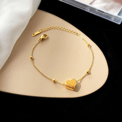 Kalung Hati Titanium 18K Emas Wanita Desain Minimalis Elegan perhiasandirect