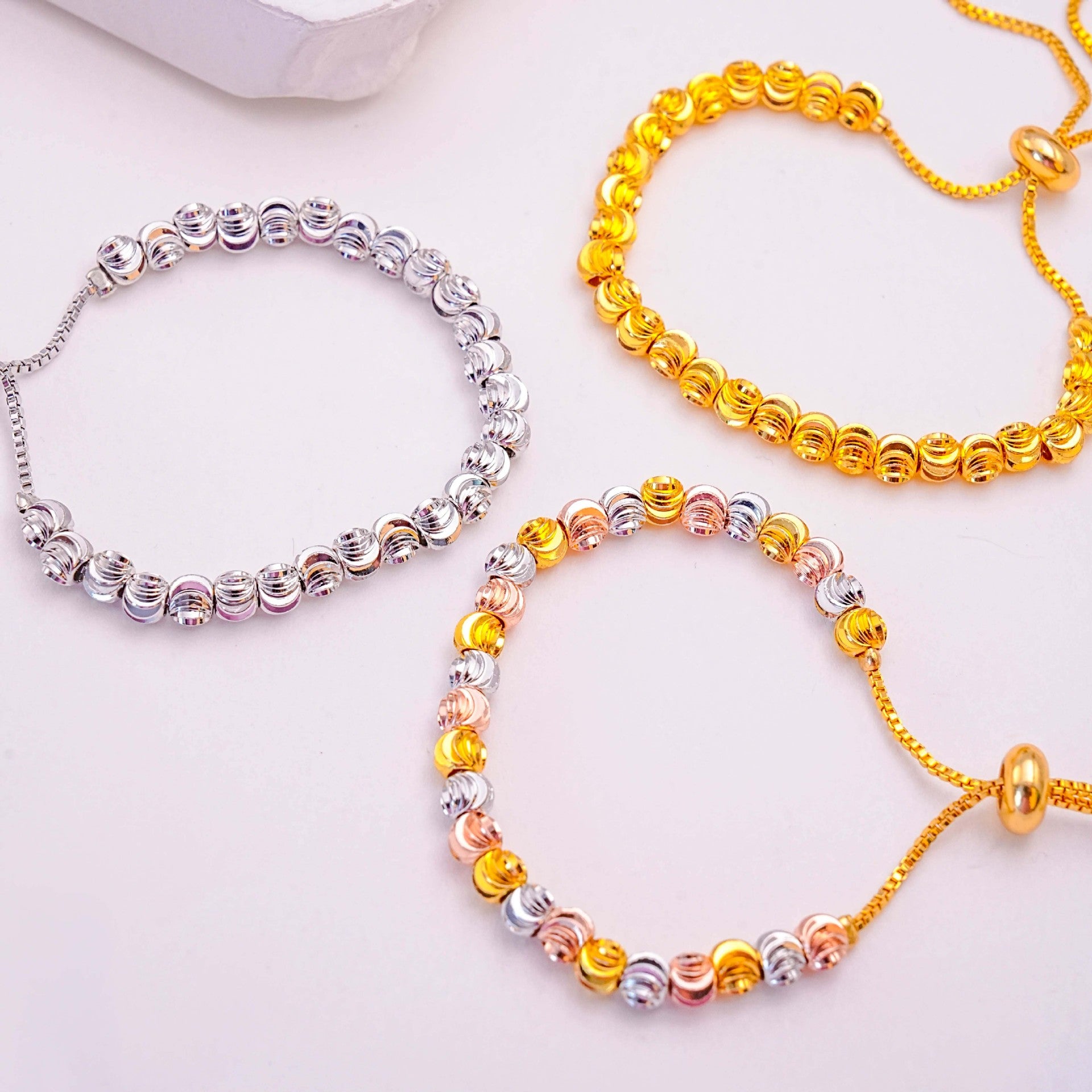 Gelang Tali Serut Manik Semangka – Aksesori Tren 2025 Berlapis Emas, Fleksibel & Elegan