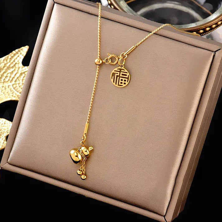 Kalung Choker Wanita Liontin Gourdos FU Keberuntungan - Stainless Steel Lapis Emas, Tidak Kusam, Elegan & Cocok untuk Hadiah! - 我的商店