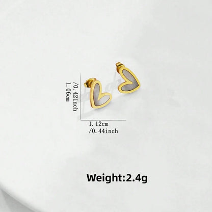 1 Pasang Anting Lucu Bentuk Hati – Cangkang & Emas 18K, Anti Karat perhiasandirect