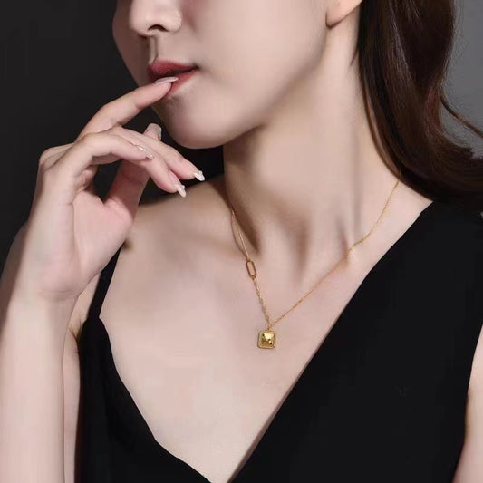 Grosir Kalung Wanita Stainless Steel Lapis Emas 18K - Model Korea, Trendi & Tidak Kusam! - 我的商店