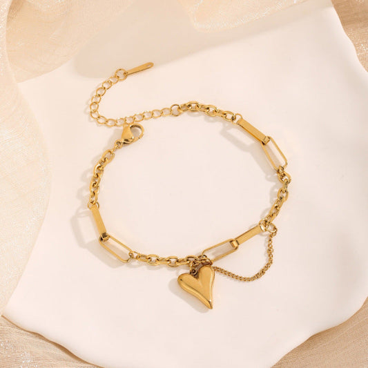 Gelang Wanita Baja Titanium Motif Hati Desain Trendi perhiasandirect