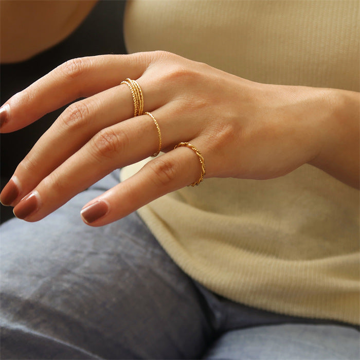 Cincin Couple Vintage Wanita - Perhiasan Stainless Steel Emas Anti Kusam, Hadiah Spesial, Grosir Harga Terbaik - 我的商店