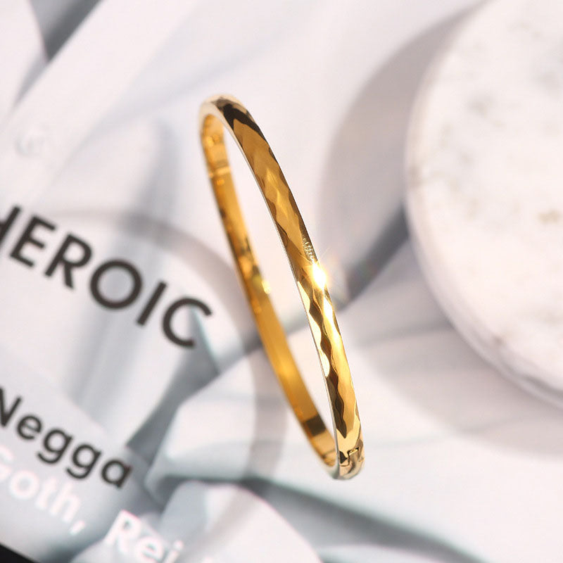 Gelang Wanita Retro Lapis Emas 18K - Stainless Steel, Tidak Kusam, Elegan & Cocok untuk Prom! - 我的商店