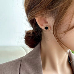 Hikaw Roman Hitam Wanita - Perhiasan Stainless Steel Elegan Anti Kusam, Aksesoris Fashion Hypoallergenic, Grosir Harga Terbaik