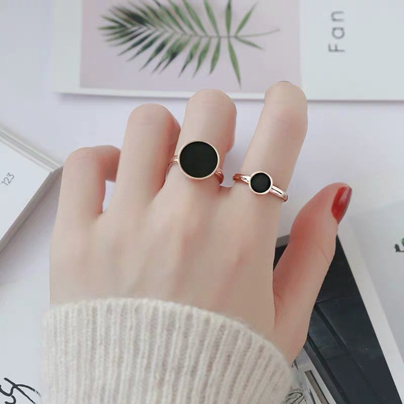 Cincin Pasangan Emas Mawar 18K - Titanium Steel Hitam Bulat, Anti Karat, Elegan & Cocok untuk Setiap Acara! - 我的商店