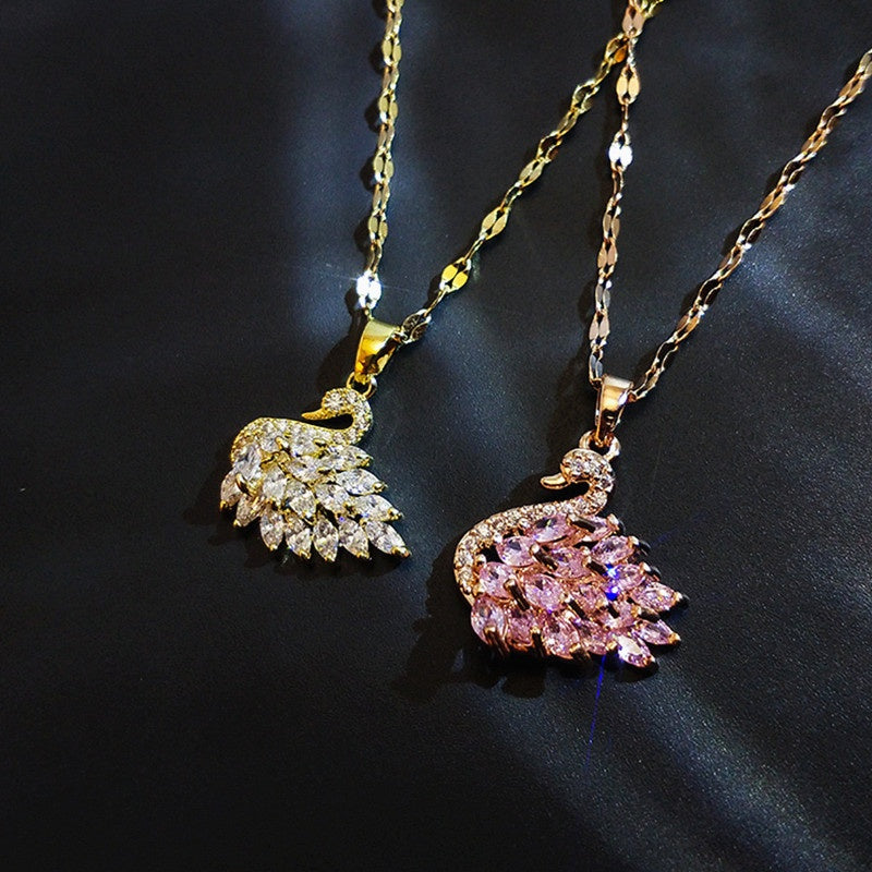Kalung Wanita Angsa Merah Muda - Stainless Steel Lapis Emas 18K, Tidak Kusam, Elegan & Cocok untuk Hadiah Mewah! - 我的商店