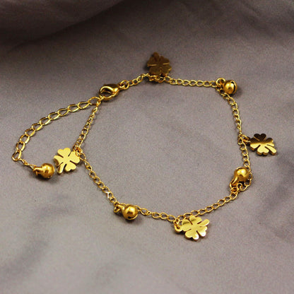 Gelang Kaki Daun Semanggi Wanita - Stainless Steel Emas Anti Kusam, Hadiah Keberuntungan - 我的商店