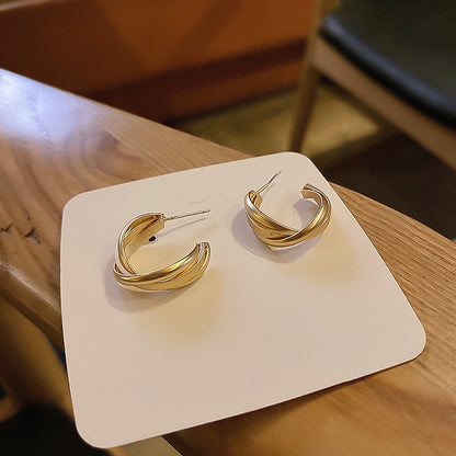 Anting Hoop Bulat Warna Emas / Silver Gaya Punk Hip Hop Untuk Wanita anting Kepribadian Niche Temperamen Anting Putar Geometris6