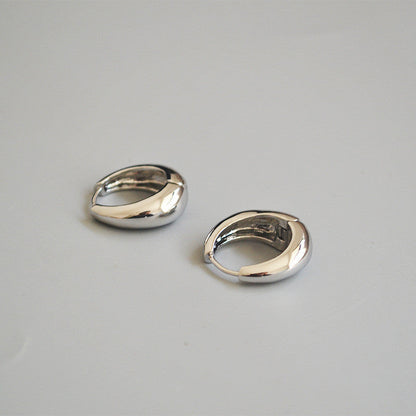 Anting Jepit Wanita Titanium – Desain Tetes Air Mengkilap, Elegan & Anti Karat-product3