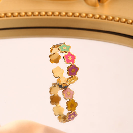 Cincin Baja Titanium Wanita – Desain Bunga & Emoji Warna-warni | Adjustable & Antialergi - perhiasandirect
