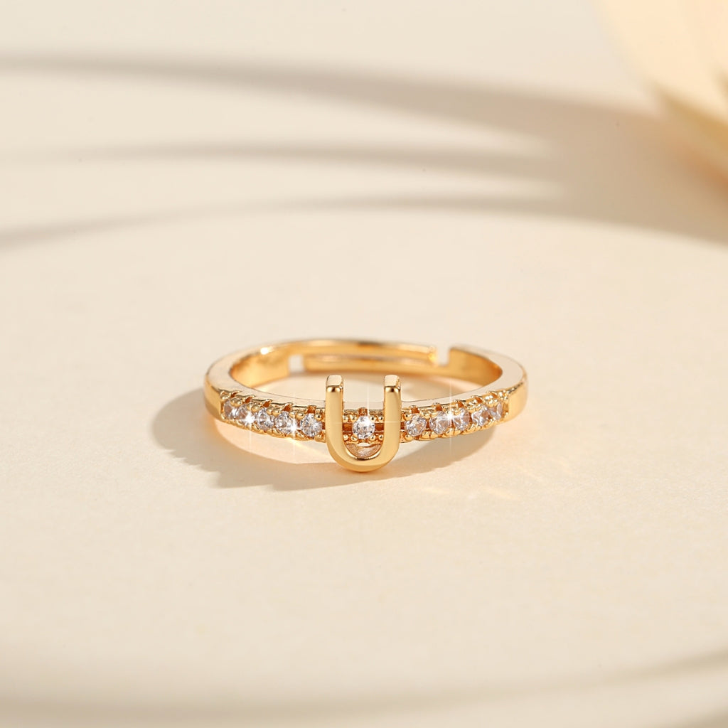 Cincin Kristal Huruf Wanita – Berlapis Emas, Bisa Disesuaikan & Elegan perhiasandirect