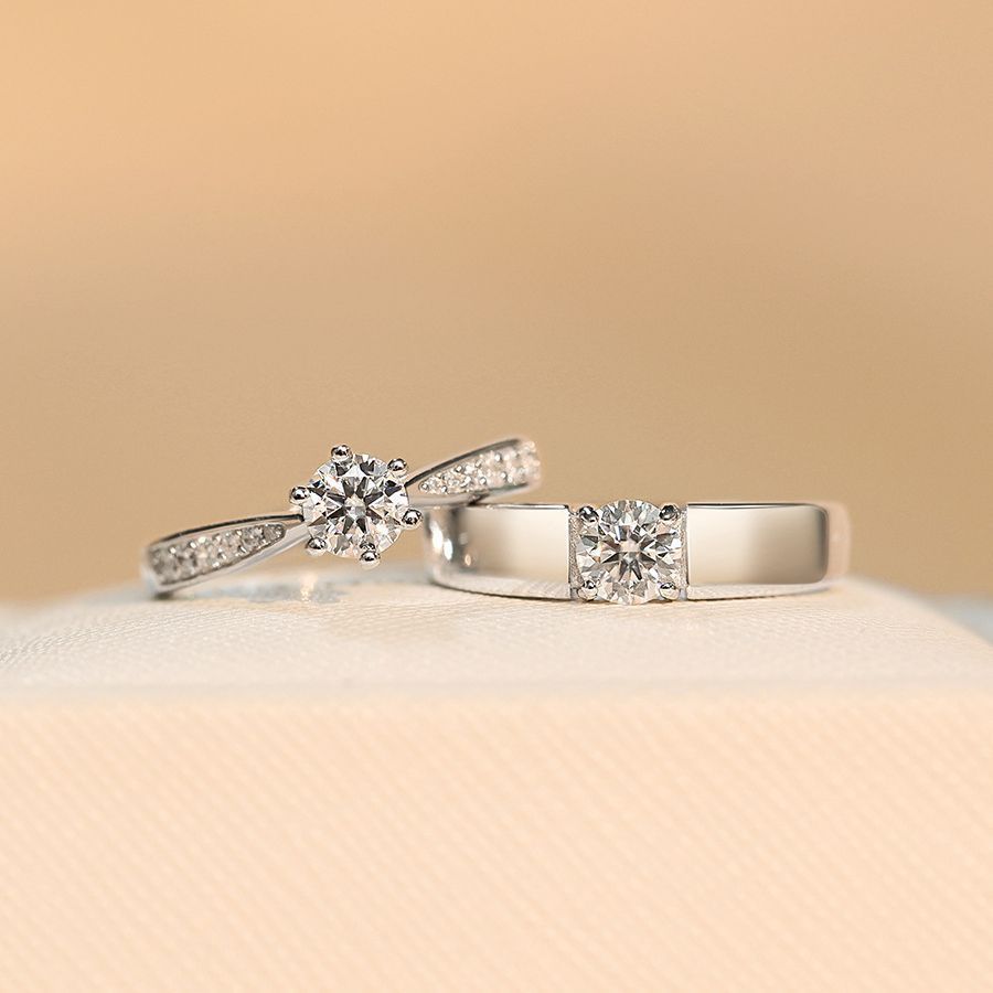 Cincin Moissanite 1 Karat  – Ringan & Elegan, Anti Karat, Hadiah Couple & Pernikahan perhiasandirect
