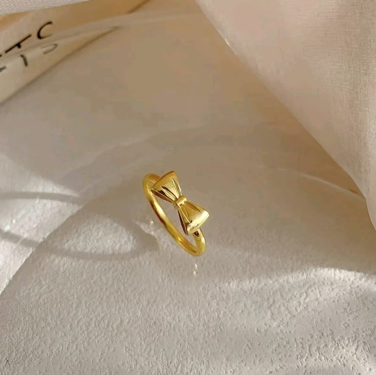 Cincin Titanium Anti Karat Busur Lucu untuk Wanita yang Cocok untuk Dipakai Sehari-hari perhiasandirect