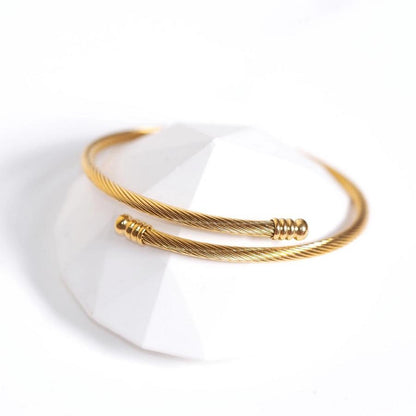 Gelang Bangle Wanita Titanium – Model Twist Basic, Elegan & Anti Karat perhiasandirect
