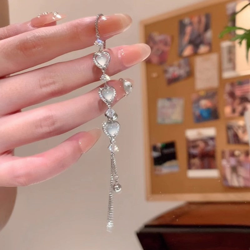 Gelang Cinta Batu Mata Kucing – Elegan & Trendy untuk Wanita perhiasandirect