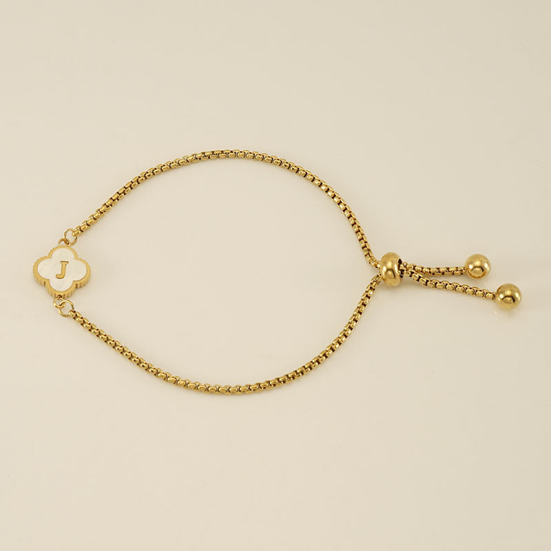 Gelang Fashion Four-Leaf Lucky Clover Huruf Inisial Nama Anda Berlapis Emas Dapat Disesuaikan - perhiasandirect