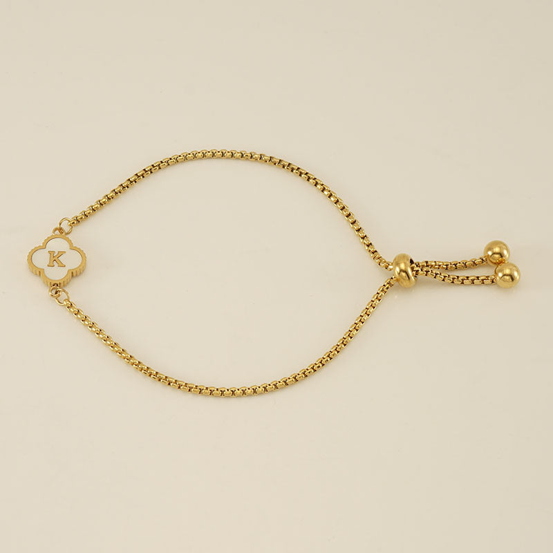 Gelang Fashion Four-Leaf Lucky Clover Huruf Inisial Nama Anda Berlapis Emas Dapat Disesuaikan - perhiasandirect
