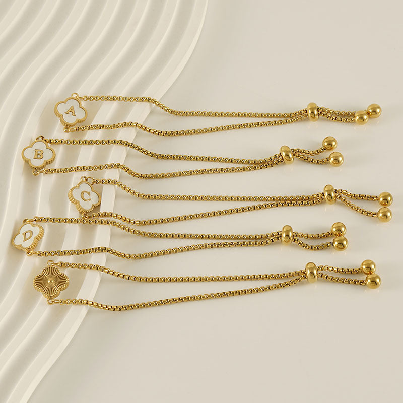 Gelang Fashion Four-Leaf Lucky Clover Huruf Inisial Nama Anda Berlapis Emas Dapat Disesuaikan - perhiasandirect2