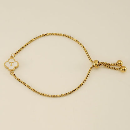 Gelang Fashion Four-Leaf Lucky Clover Huruf Inisial Nama Anda Berlapis Emas Dapat Disesuaikan - perhiasandirect
