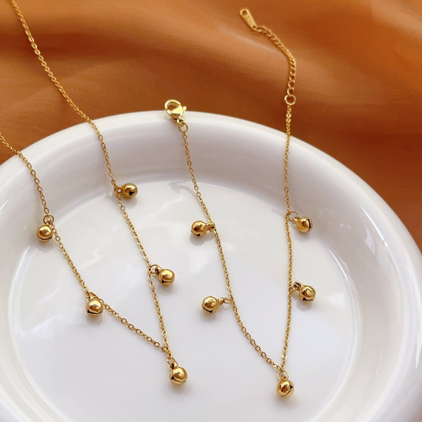 Gelang Kaki Lonceng Wanita Elegan • Anti Pudar & Anti Karat • Gaya Mewah Kekinian perhiasandirect