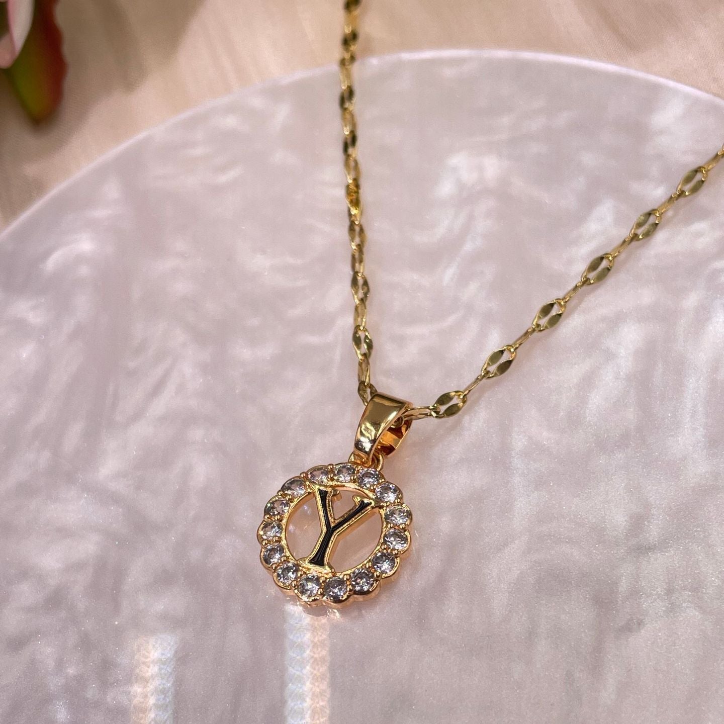 Kalung Alfabet A-Z Liontin Berlian Alfabet Fashion - Kalung Anti Karat Inisial Nama - perhiasandirectY1