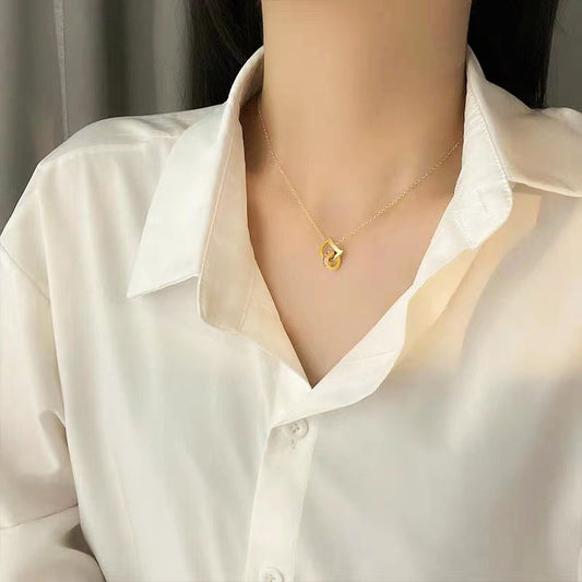 Kalung D Emas Wanita - Perhiasan Fashion Anti Kusam Elegan, Aksesoris Trendy, Hadiah Spesial, Grosir Harga Terbaik