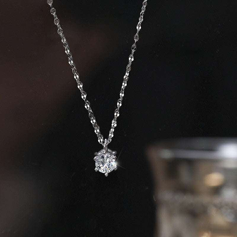 Kalung Klavikula Wanita – Titanium Zirkonium Kilap, Berlian Enam Cakar Elegan & Ringan perhiasandirect