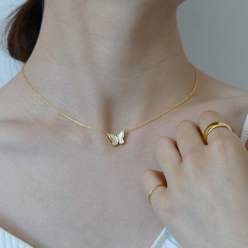 Kalung Kupu-Kupu Putih Wanita – Titanium Anti Karat, Lucu & Elegan untuk Sehari-hari perhiasandirect