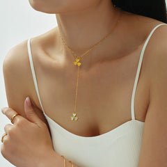 Kalung Panjang Bunga four-leaf clover Cinta Mutiara Alami Baja Titanium Mewah Ringan Berlapis Emas 18K