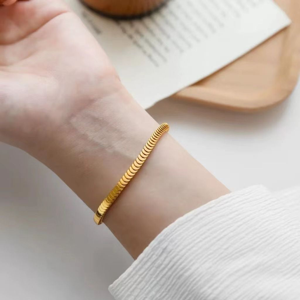 Gelang Wanita Sisik Ikan - Stainless Steel Lapis Emas 18K, Tidak Pudar, Gaya Vintage, Elegan & Trendi! - 我的商店