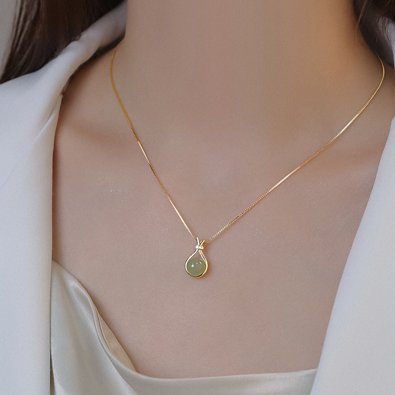 Kalung Giok Hetian Emas 18K - Stainless Steel Anti Kusam, Aksesoris Fashion & Pembawa Rezeki - 我的商店