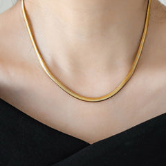 Kalung Rantai Lapis Emas 18k Wanita - Stainless Steel Anti Kusam, Aksesoris Harian Elegan, Hadiah Ulang Tahun untuk Anak Perempuan, Grosir Harga Terbaik
