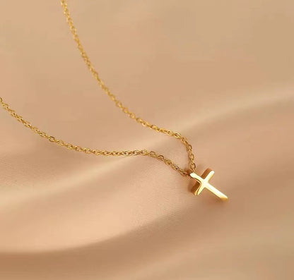 Kalung Wanita Salib Minimalis Lapis Emas 18K - Stainless Steel, Tidak Kusam, Elegan & Trendi! - 我的商店