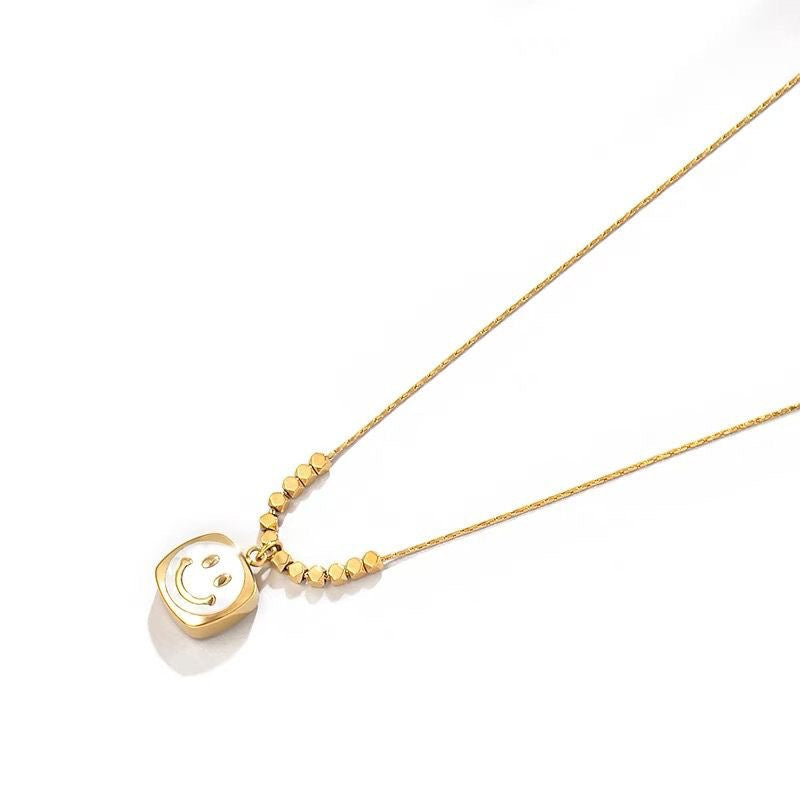 Kalung Wanita Smile Happy - Stainless Steel Lapis Emas 18K, Gaya Korea, Tidak Kusam, Elegan & Trendi! - 我的商店