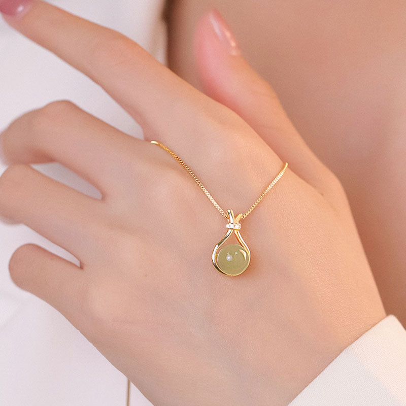 Kalung Giok Hetian Emas 18K - Stainless Steel Anti Kusam, Aksesoris Fashion & Pembawa Rezeki - 我的商店