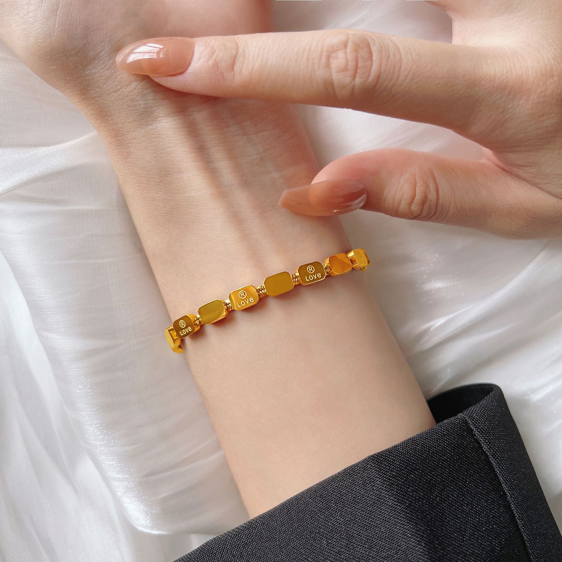 Gelang Emas untuk Wanita - Rantai Stainless Steel Anti Pudar | Bangle Aksesoris Perhiasan Elegan - 我的商店