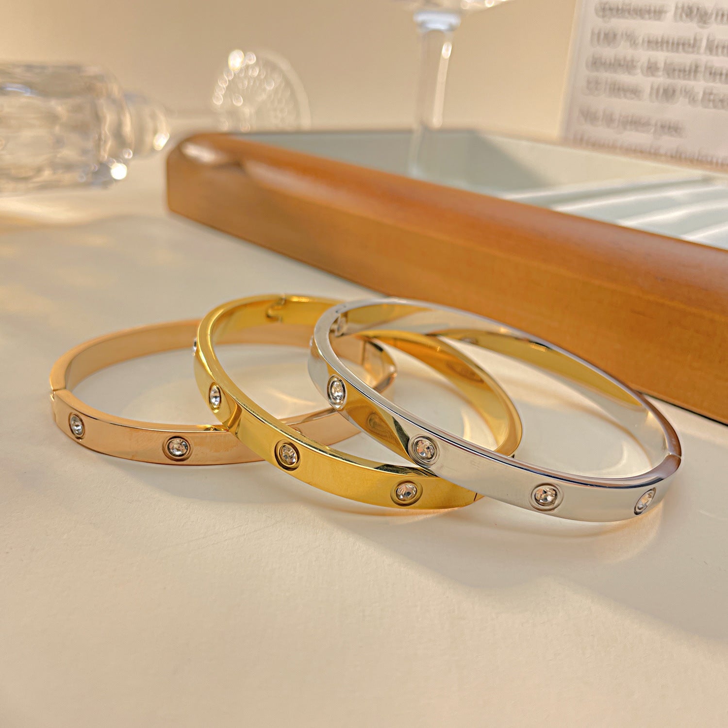 Gelang Berlian Mewah 18k Emas untuk Wanita - Bangle Stainless Steel Anti Pudar | Aksesoris Perhiasan Elegan - 我的商店