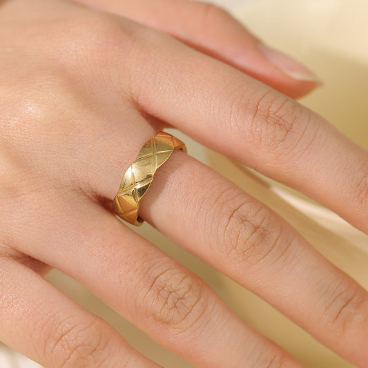 Cincin Emas Wanita - Perhiasan Stainless Steel Elegan Anti Kusam, Aksesoris Fashion Trendy, Grosir Harga Terbaik - 我的商店